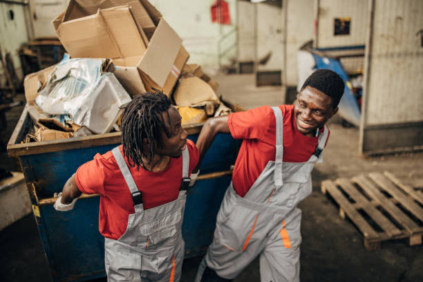 Best Yard Waste Removal  in Compton, CA