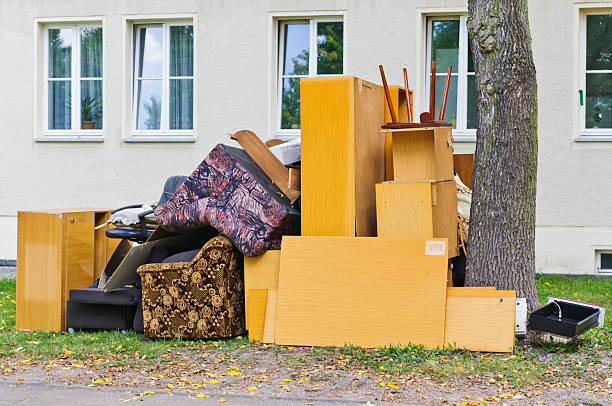 Best Basement Cleanout Services  in Compton, CA